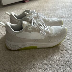 Municipal M.OG Sneakers in white white slime size 13/13.5